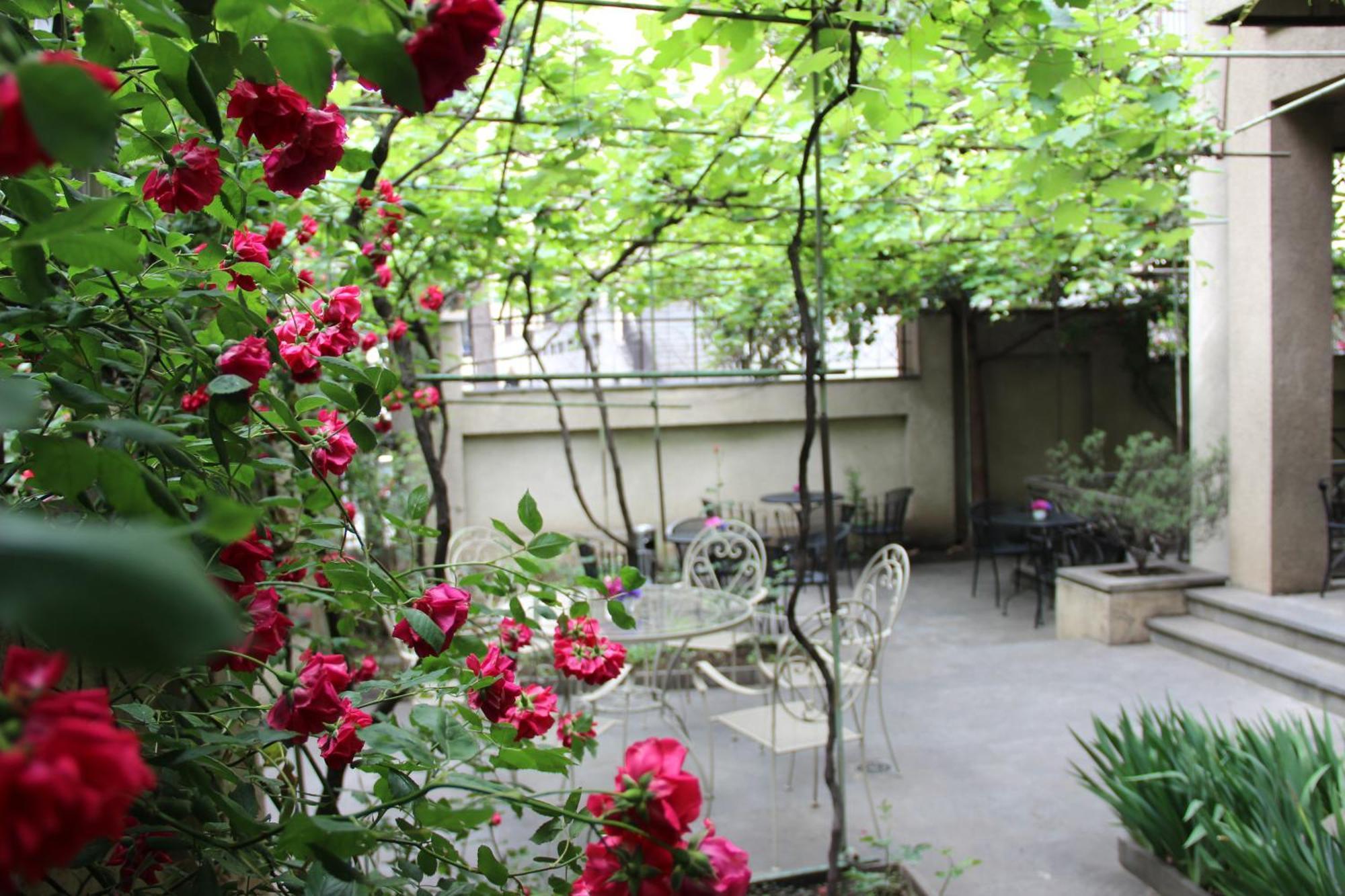 Iliani Hotel Tiflis Exterior foto